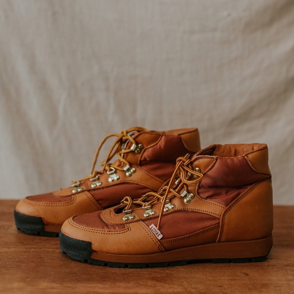 Vintage 80s Kodiak Hiking Boots - Picture 1 of 6